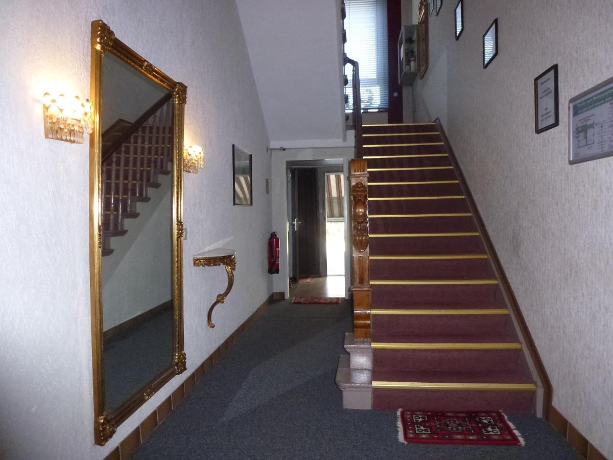 Hotel Adler Düsseldorf Zewnętrze zdjęcie
