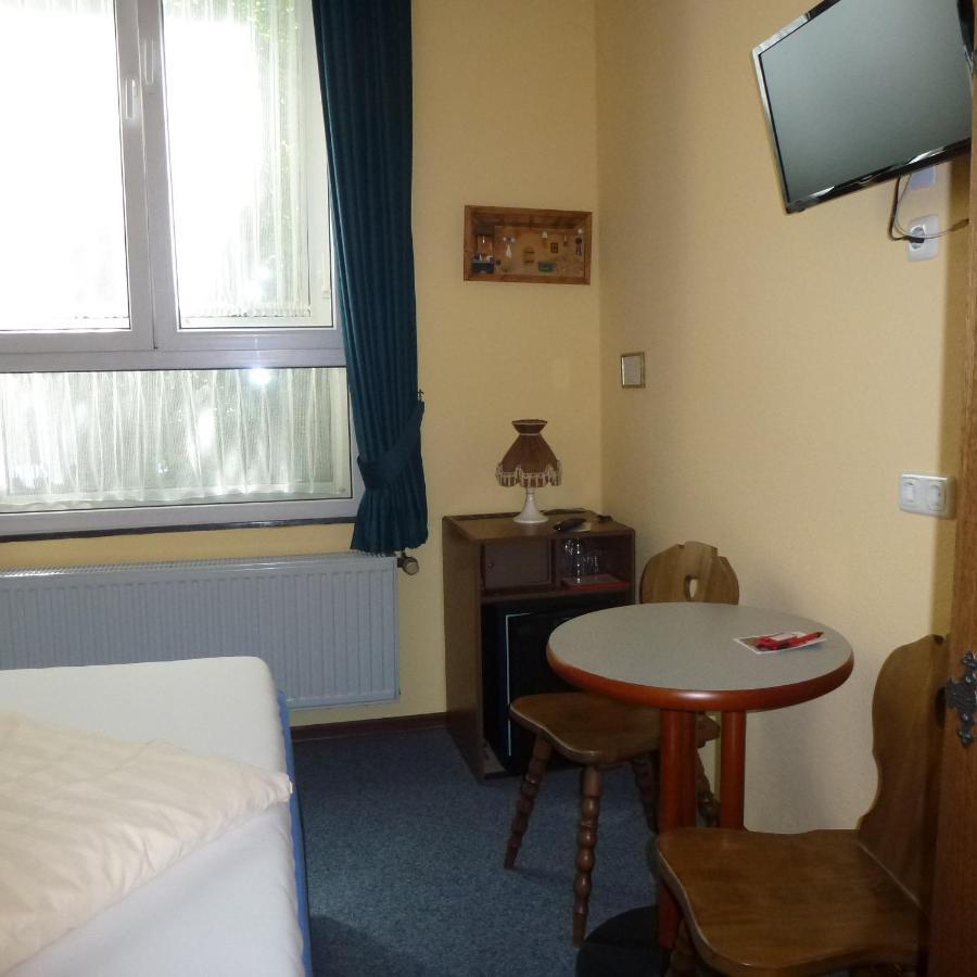Hotel Adler Düsseldorf Zewnętrze zdjęcie